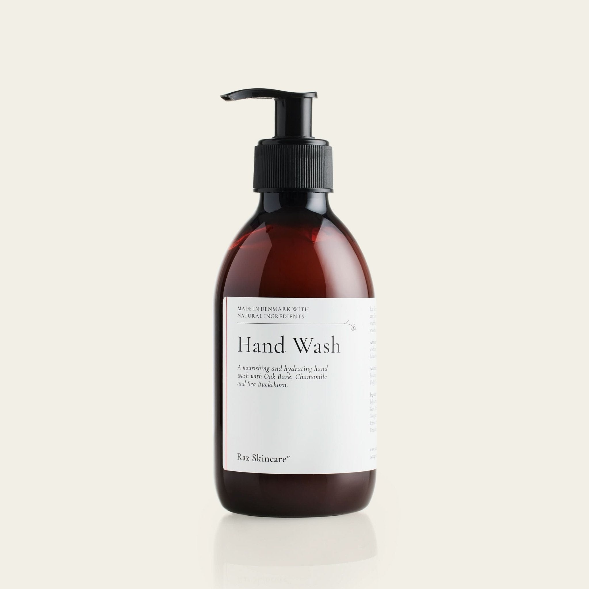 Hand Wash 300ml - Raz Skincare - placeret foran en beige baggrund