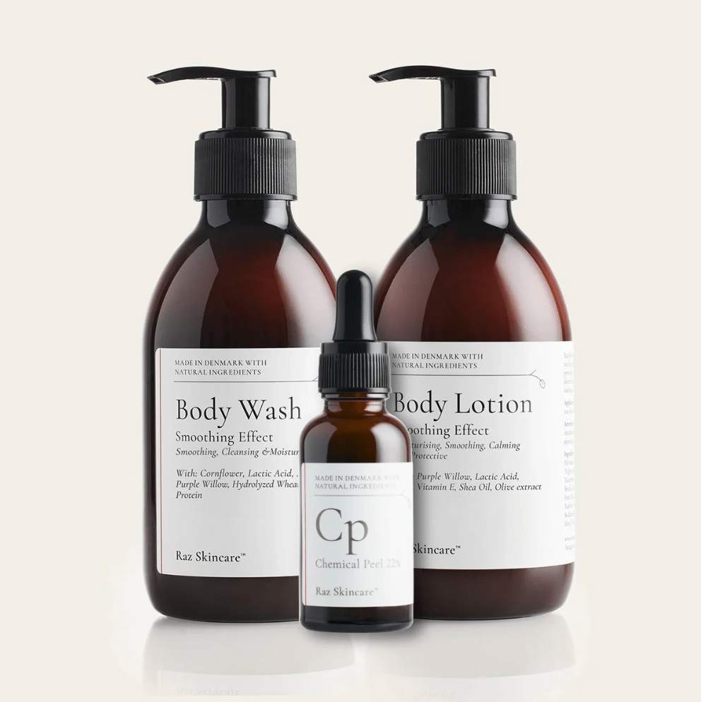 Raz Signaturbehandling mod Keratosis Pilaris og Jordbærben - Raz Skincare